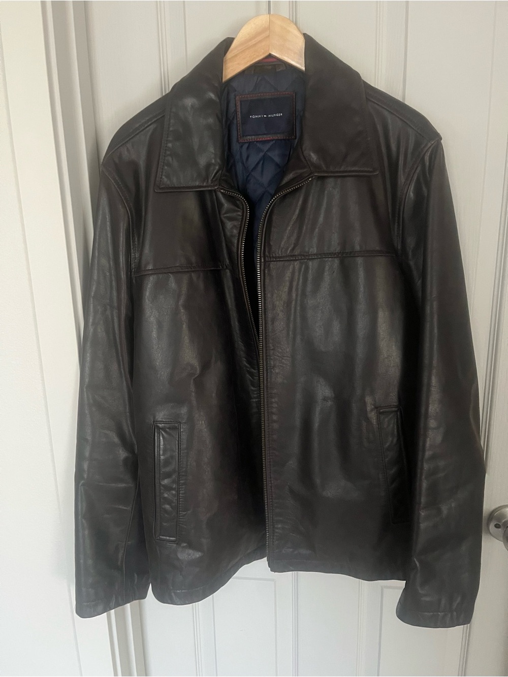 Tommy Hilfiger Men’s Brown Leather Bomber Jacket